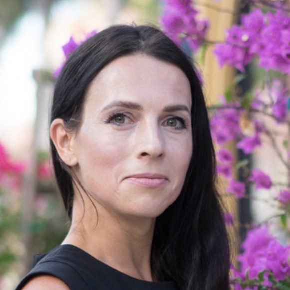 Meet your Posher, Valeria - Picture 1 of 1